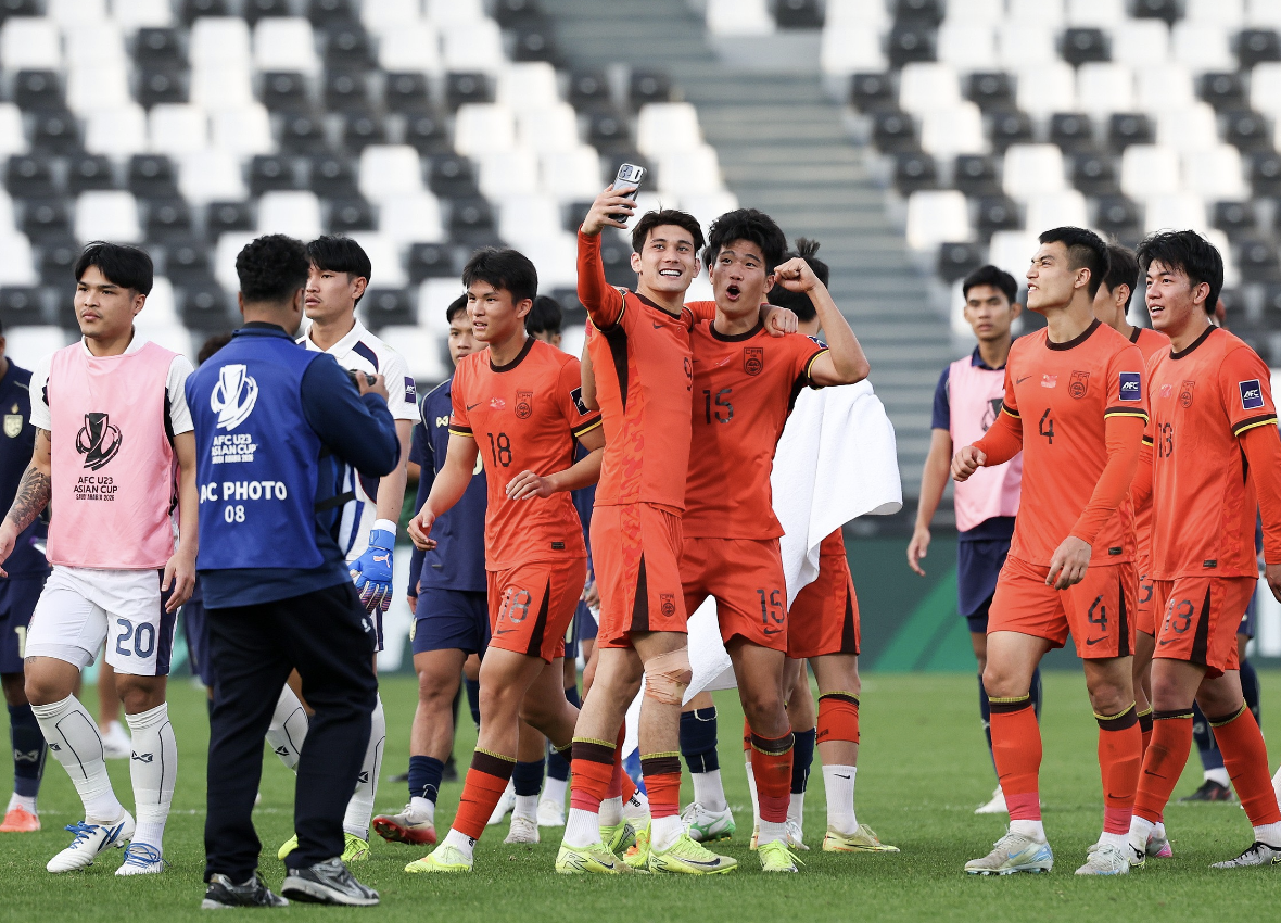 开云APP-5-3 3-2！亚洲足球变天：西亚豪强全出局 东亚或包4强 国足要加油