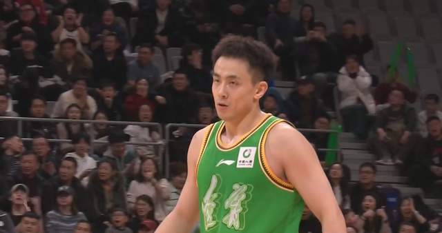 开云官网-痛快！赵继伟复出砍24+3+7，率四冠王力克强敌，杨鸣第一时间猛夸